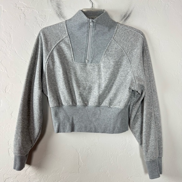 Baleaf Tops - Baleaf Sweatshirt Pullover Sweater Jacket Hoodie Heather Grey Light Terry‎ Knit